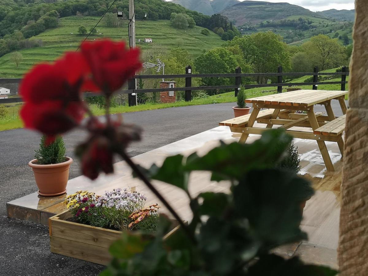 Casa Rural Los Riveros De Jeromo Selaya Εξωτερικό φωτογραφία
